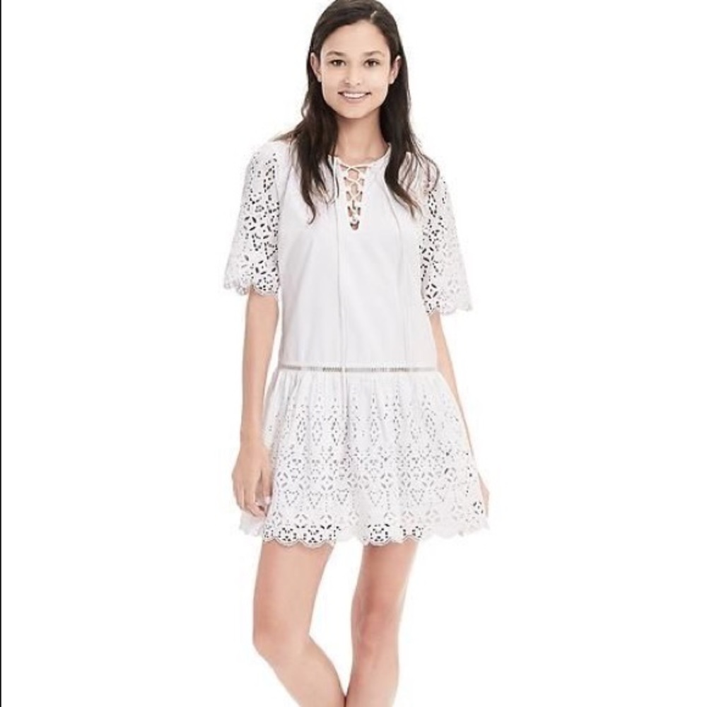 Banana Republic Tie-front eyelet dress PXXS